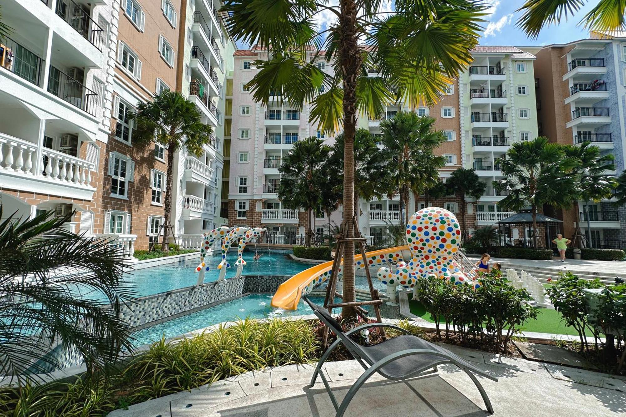 Appartement Seven Seas Cote D'Azur Jomtien Pattaya Amazing Pool à Na Chom Thian Extérieur photo